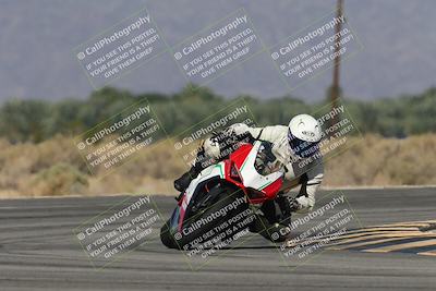 media/Oct-13-2025-Moto Forza (Mon) [[a66d839500]]/2-A Group/Session 3 (Turn 16)/